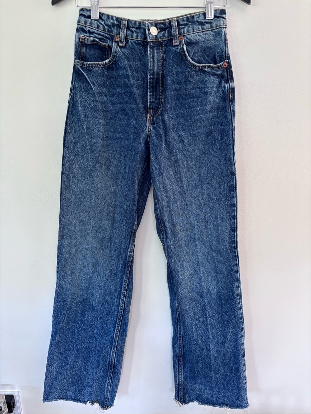 Zara Classic Straight-Leg Jeans High Rise sz 4